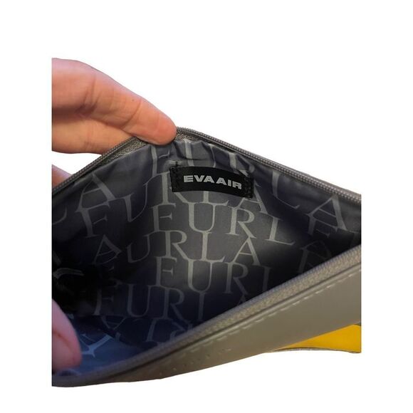 FURLA - Cosmetic Bag - Picture 3 of 4